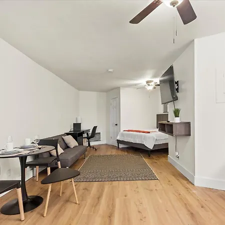 Modern Studio Apartment Near Merrimack Park Huntsville Exterior photo