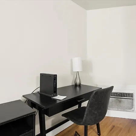 Modern Studio Apartment Near Merrimack Park Huntsville Exterior photo