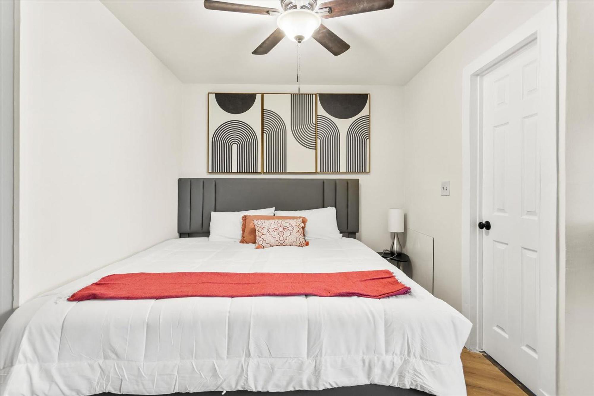 Apartment Modern Near Merrimack Park