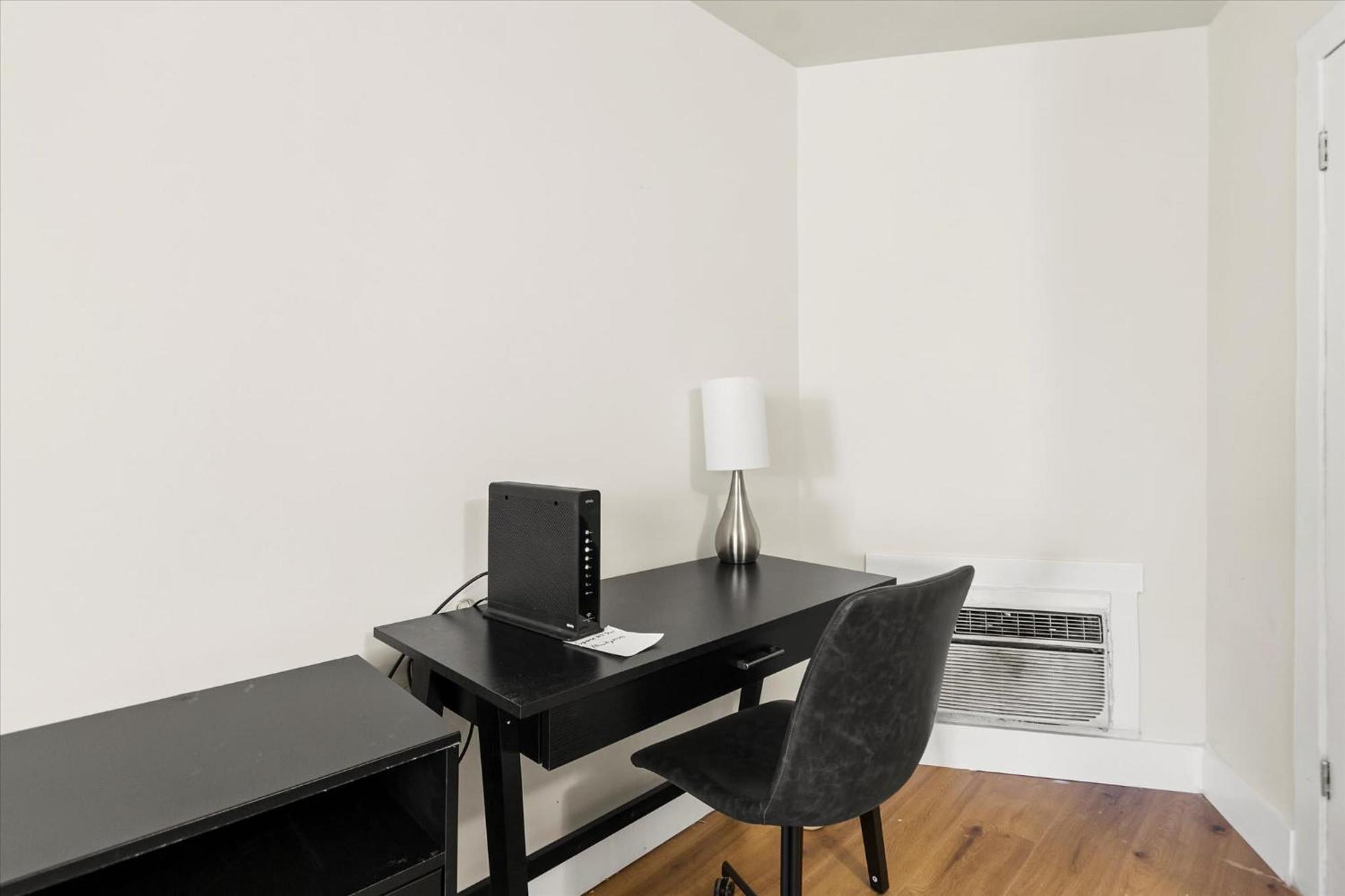 Modern Near Merrimack Park *